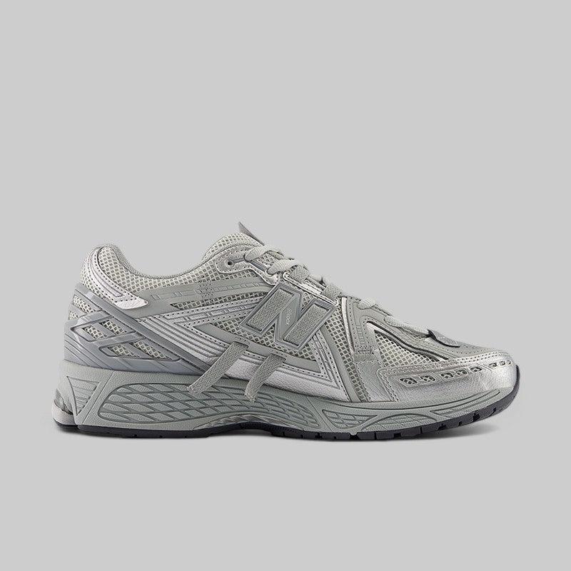 1906Av1 - Concrete/Silver Metallic - Image 2