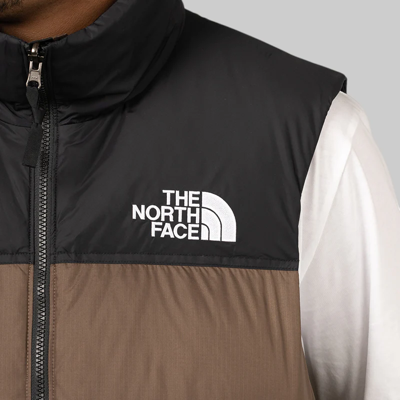 1996 Retro Nuptse Vest - Smokey Brown/TNF Black - Image 7