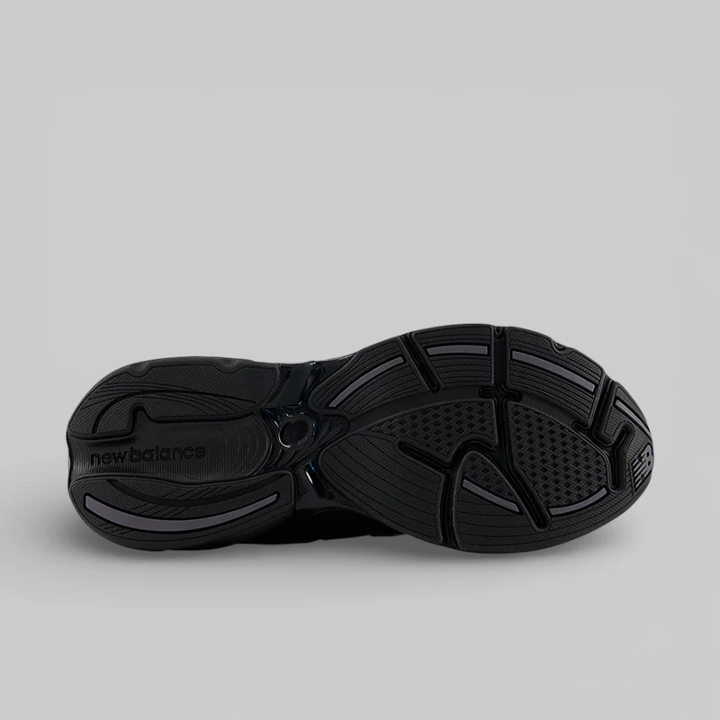 2010 - Faded Black - Image 5