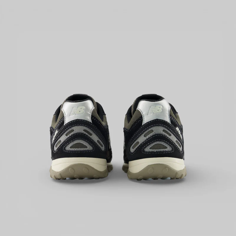 204L - Black/Magnet - Image 4
