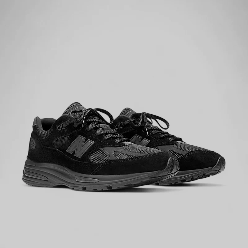 991v2 Made In UK - Triple Black - Image 3