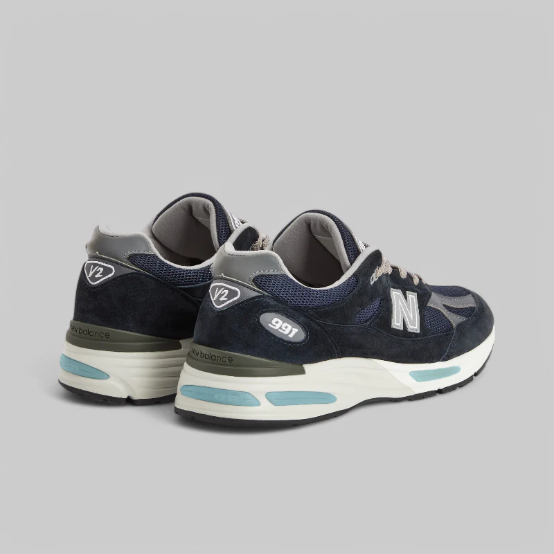 991v2 Made In UK - Dark Navy/Smoked Pearl - Image 3