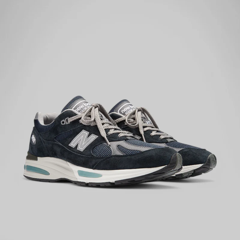 991v2 Made In UK - Dark Navy/Smoked Pearl - Image 4