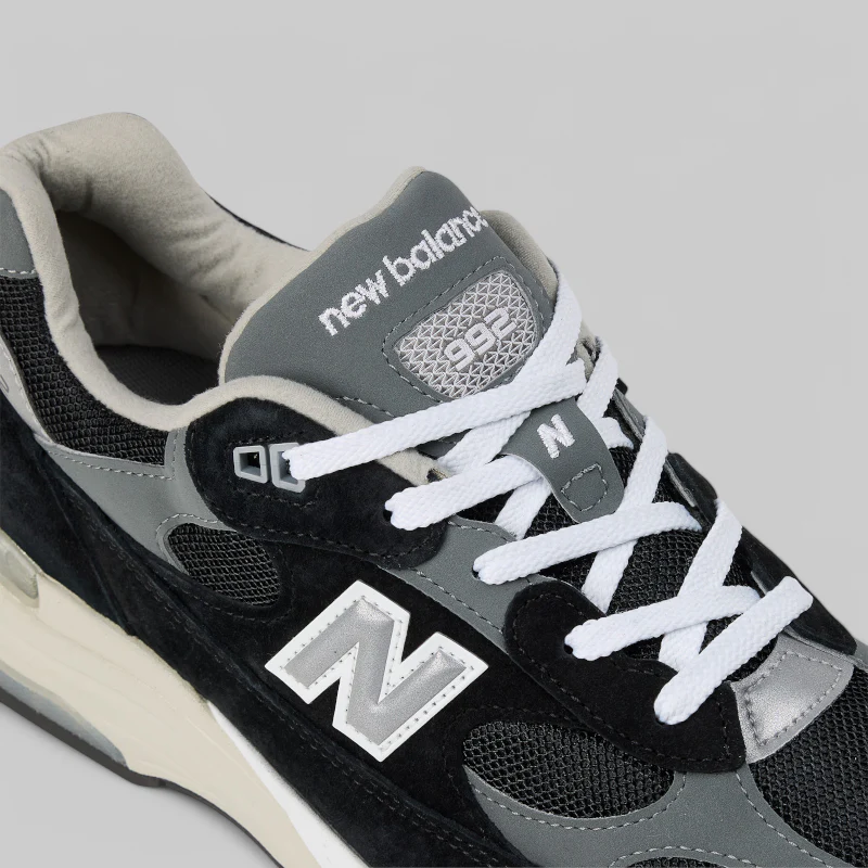 992 Made In USA - Black/Grey/Silver Metallic - Image 8