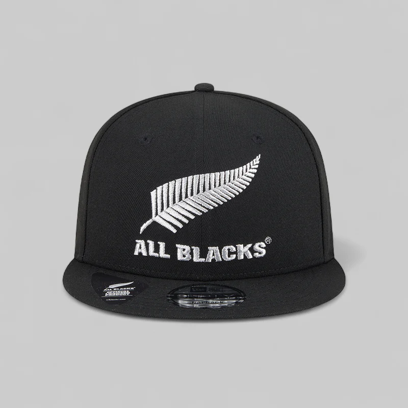 Classic Collection 9Fifty Snapback Metallic Silver/Black - Image 4