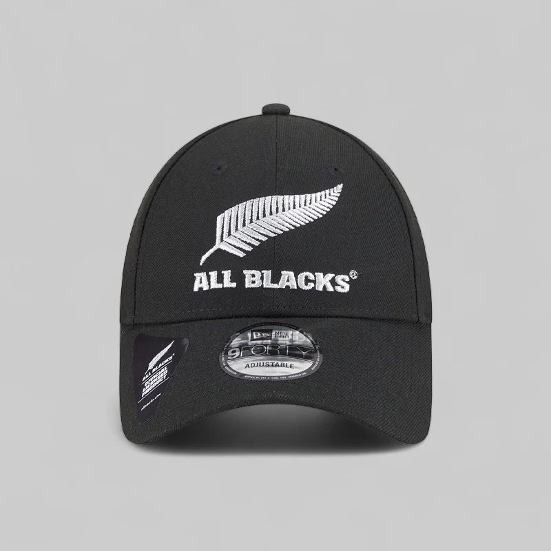 Classic Collection 9Forty Snapback Metallic Silver/BlackAll Blacks - Image 4