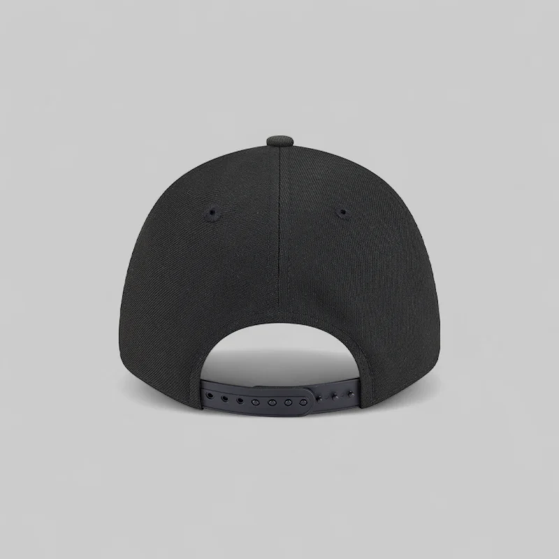 Classic Collection 9Forty Snapback Metallic Silver/BlackAll Blacks - Image 5