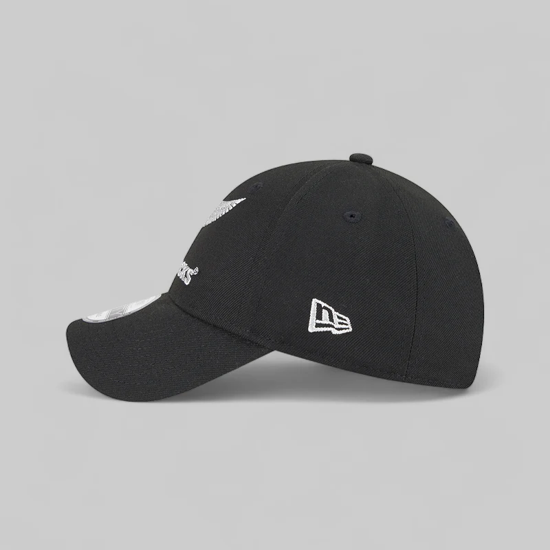 Classic Collection 9Forty Snapback Metallic Silver/BlackAll Blacks - Image 6