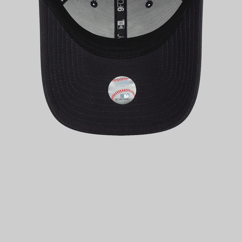 9Forty Strapback New York Yankees - Image 7