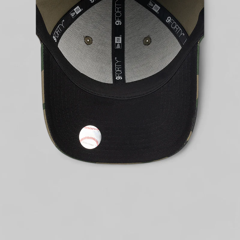 9Forty Strapback New York Yankees - Image 5