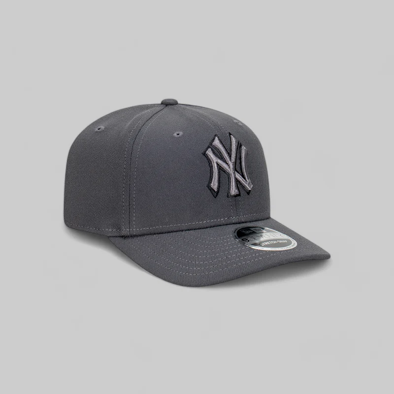 9Seventy Stretch-Snap New York Yankees