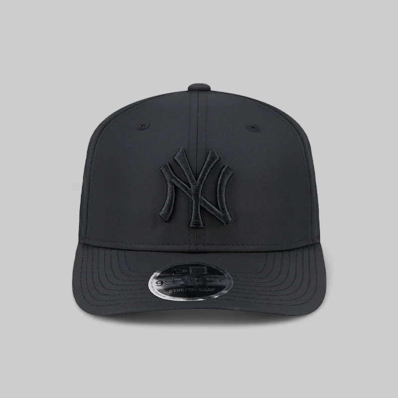 9Seventy Stretch-Snap New York Yankees - Image 5
