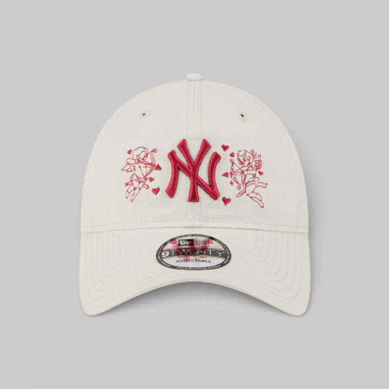 9Twenty Strapback New York Yankees 'Valentines' - Image 2