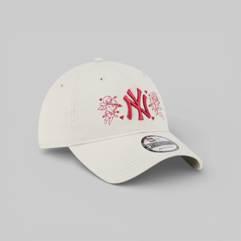 9Twenty Strapback New York Yankees 'Valentines' - Image 3