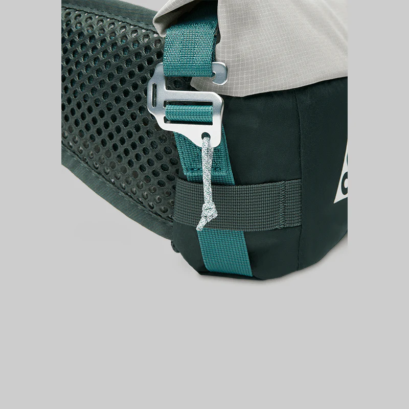 ACG Aysen Waistpack - Vintage Green - Image 4