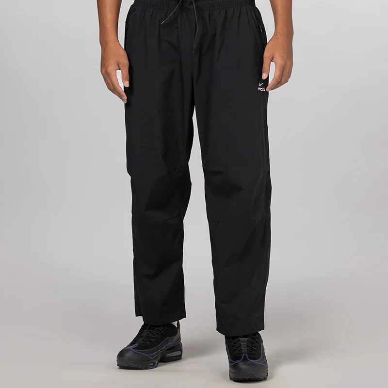 ACG Black Iguana 2-in-1 Pant - Black