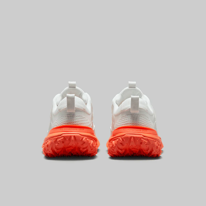 ACG Mountain Fly 2 Low - Summit White/Orange - Image 9