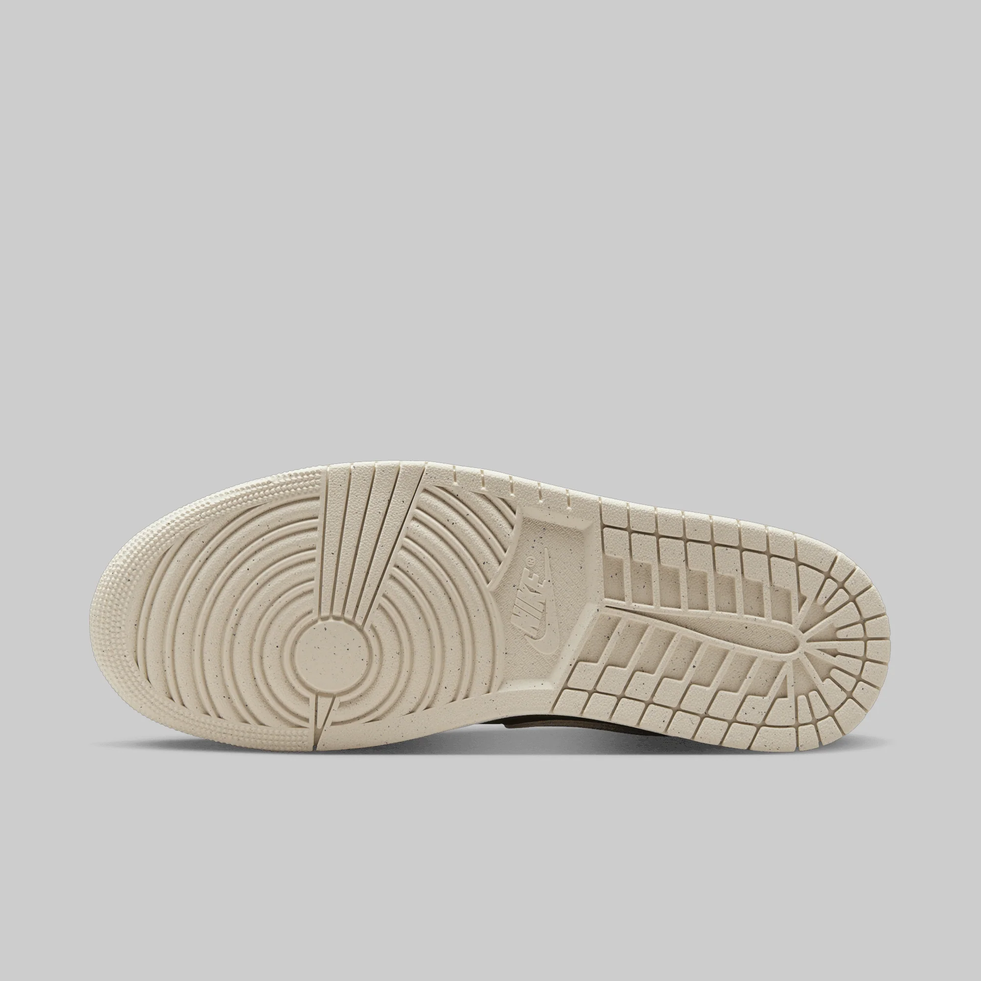 Air Jordan 1 Low SE - Medium Olive/Sail - Image 5