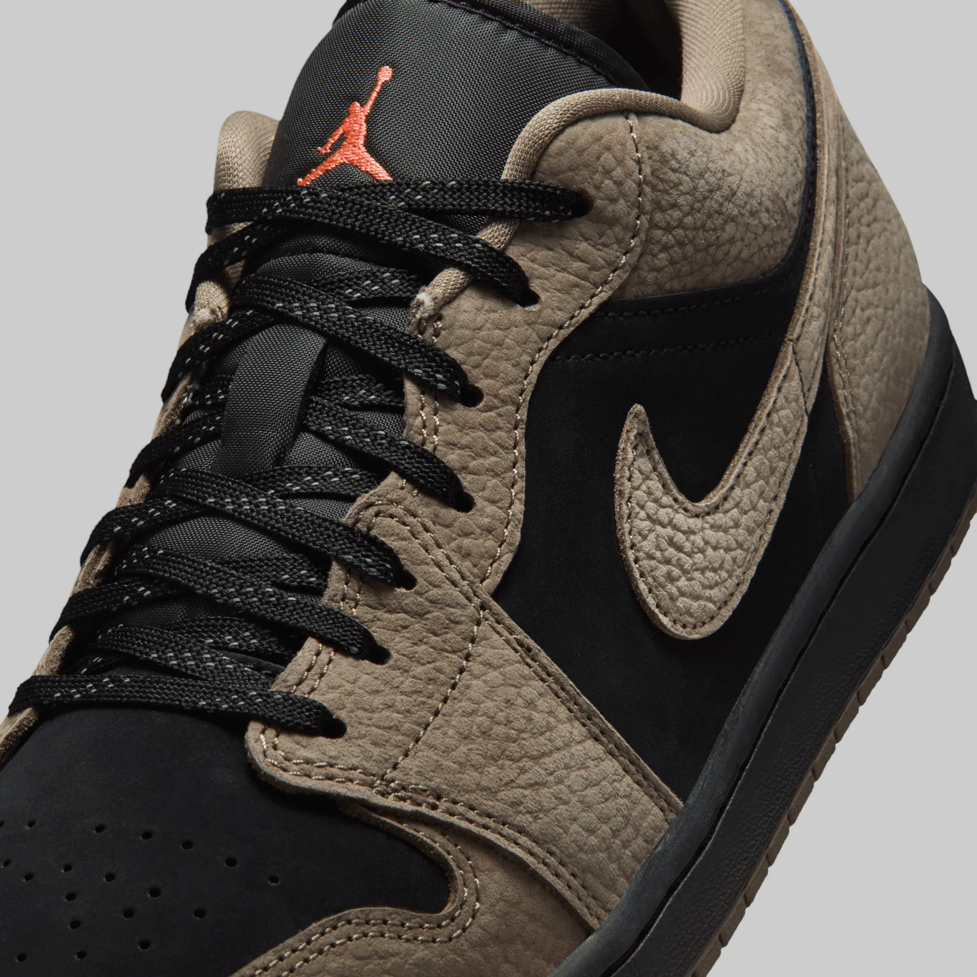 Air Jordan 1 Low SE "Olive Grey" - Image 7