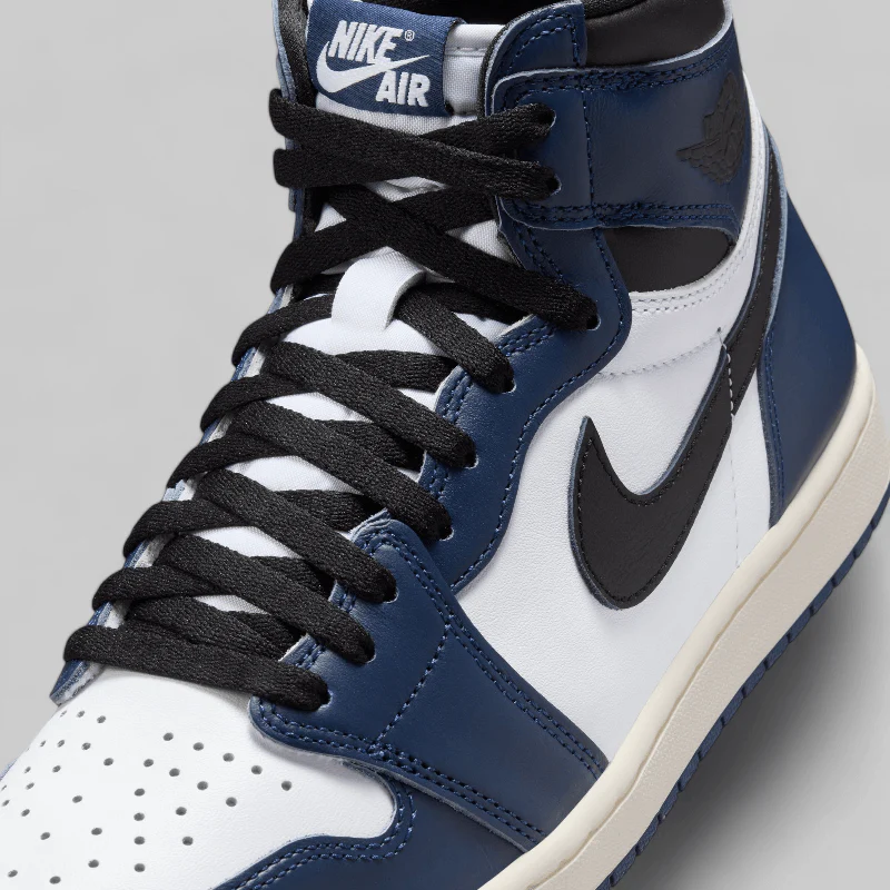 Air Jordan 1 Retro High OG "Midnight Navy" - Image 3