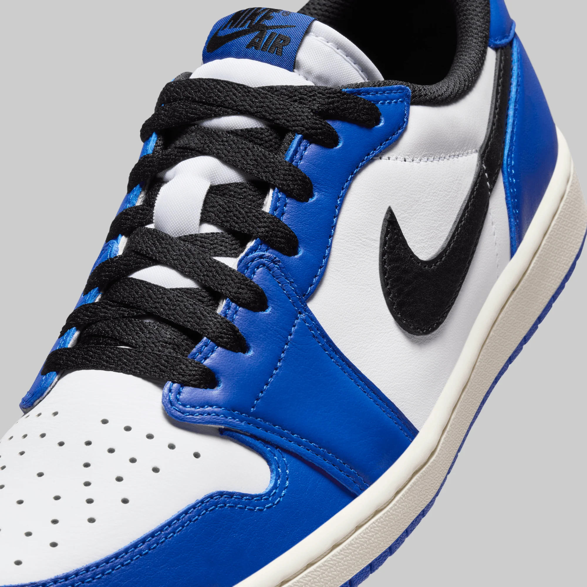 Air Jordan 1 Retro Low OG "Game Royal" - Image 5