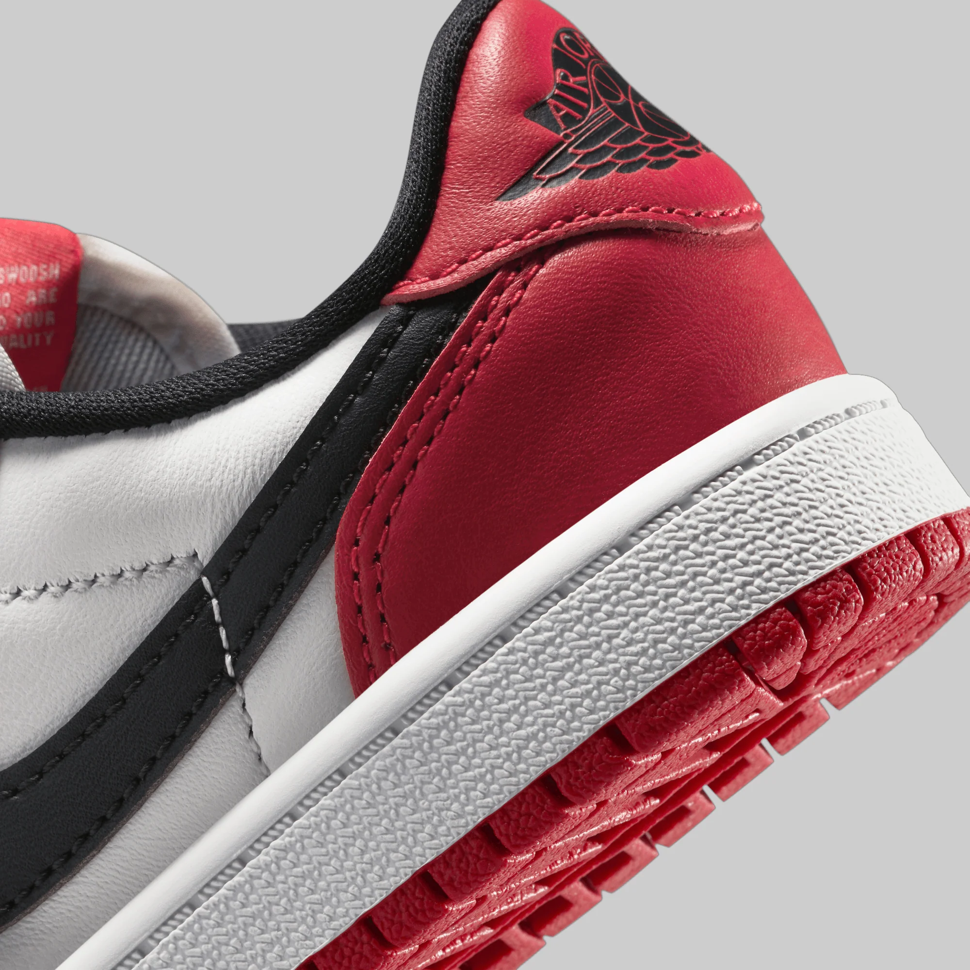 Air Jordan 1 Retro Low OG (Pre School) "Chicago" - Image 10