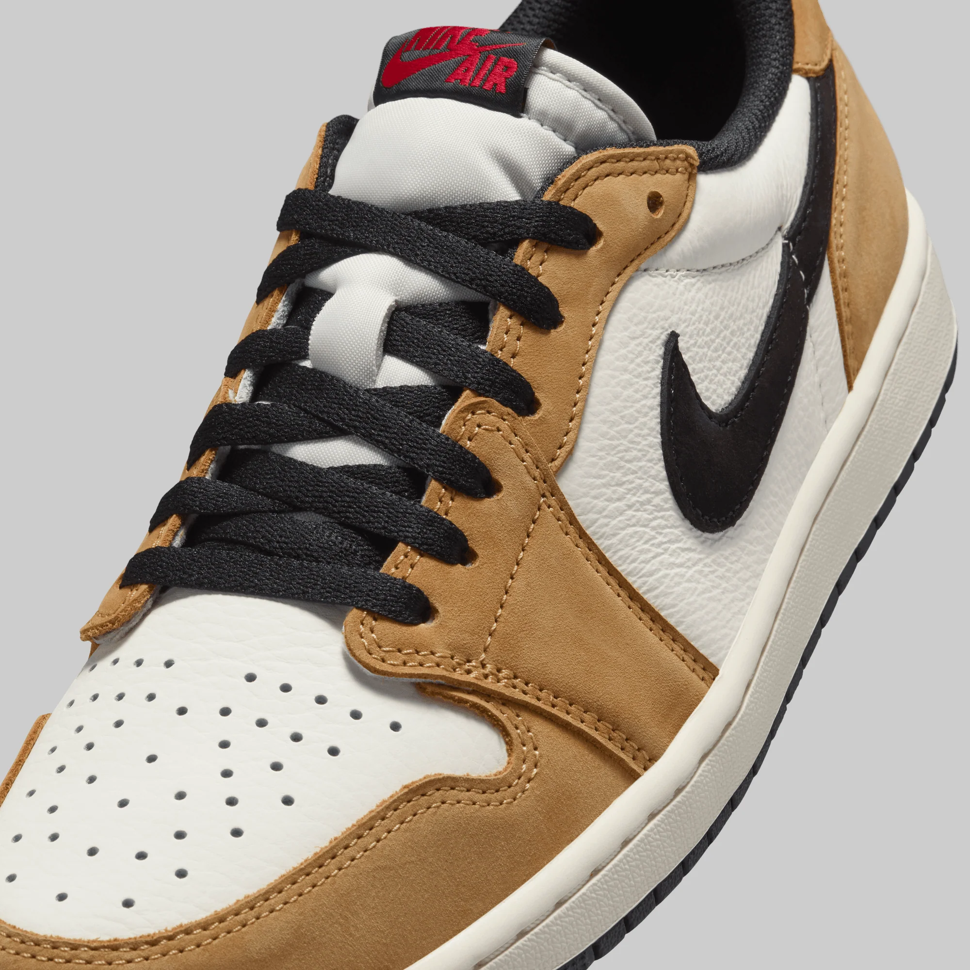 Air Jordan 1 Retro Low OG "Rookie of the Year" - Image 4