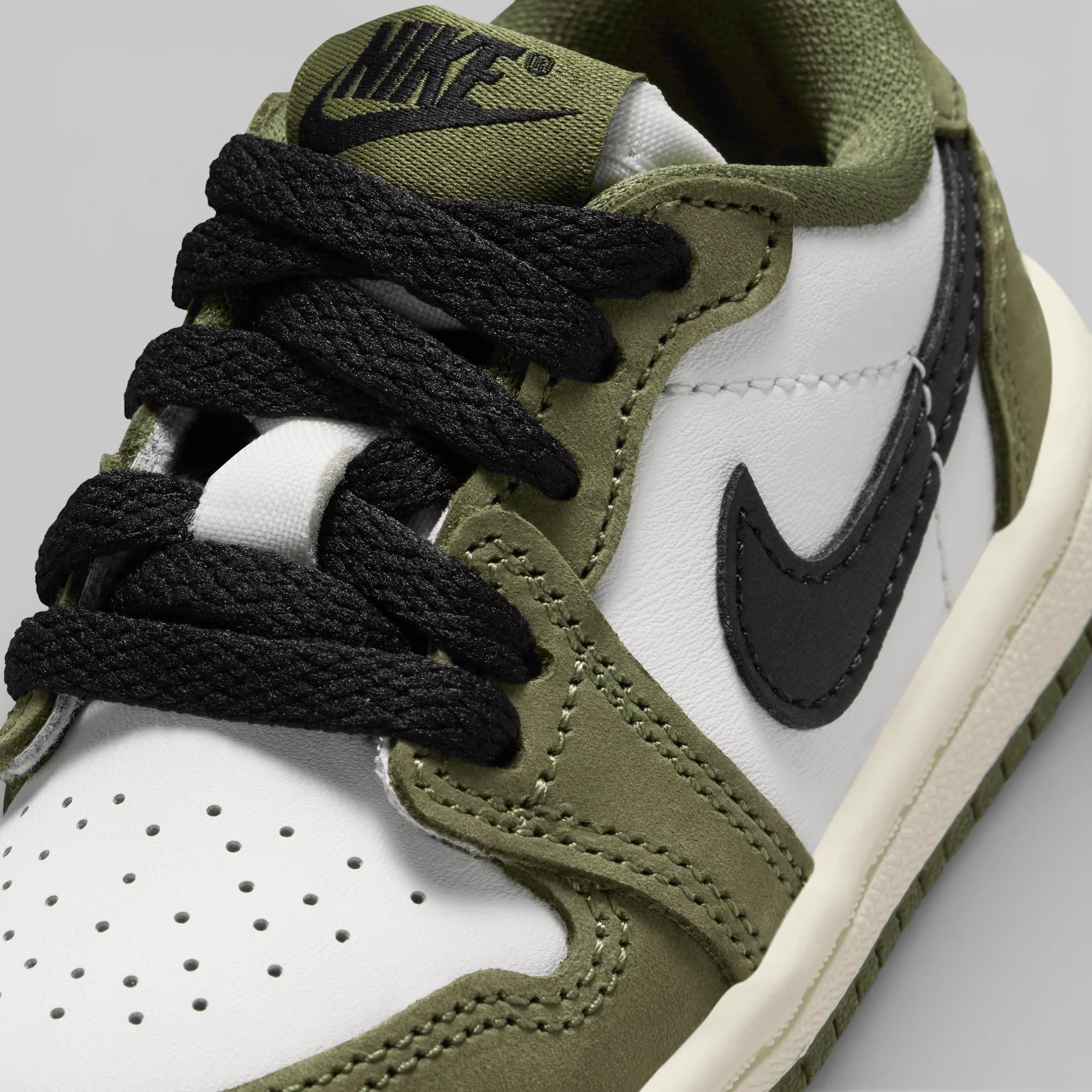Air Jordan 1 Retro Low OG (Toddler) - Medium Olive - Image 6