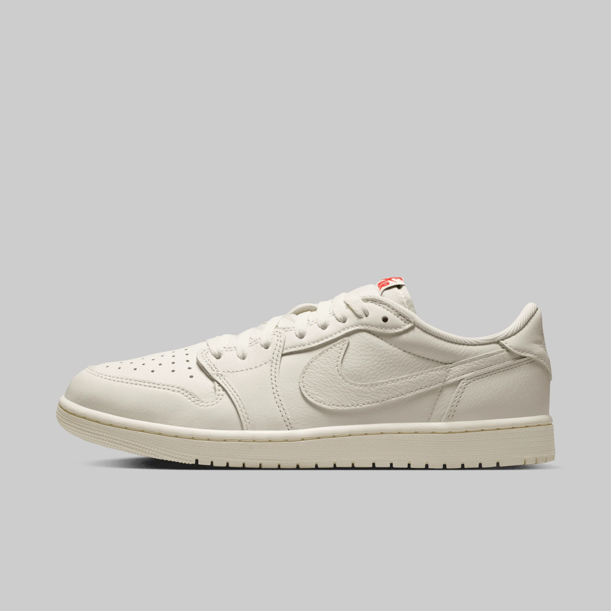 Air Jordan 1 Retro Low - Sail