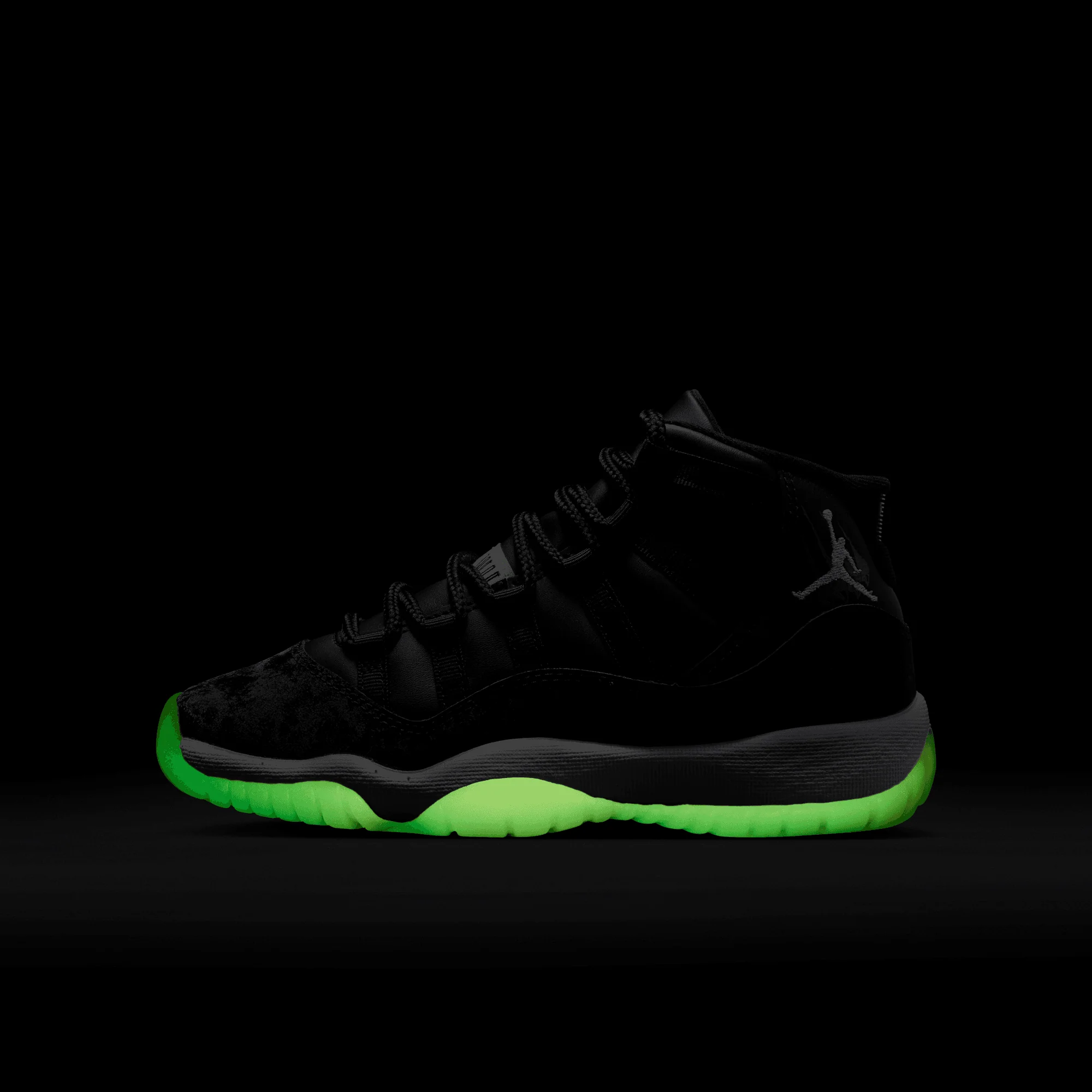 Air Jordan 11 Retro (Grade School) Halloween "Inner Beast" - Image 2