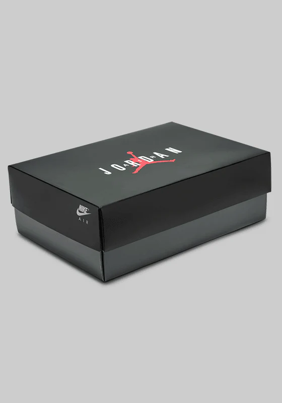 Air Jordan 11 Retro Low - Space Jam - Image 9