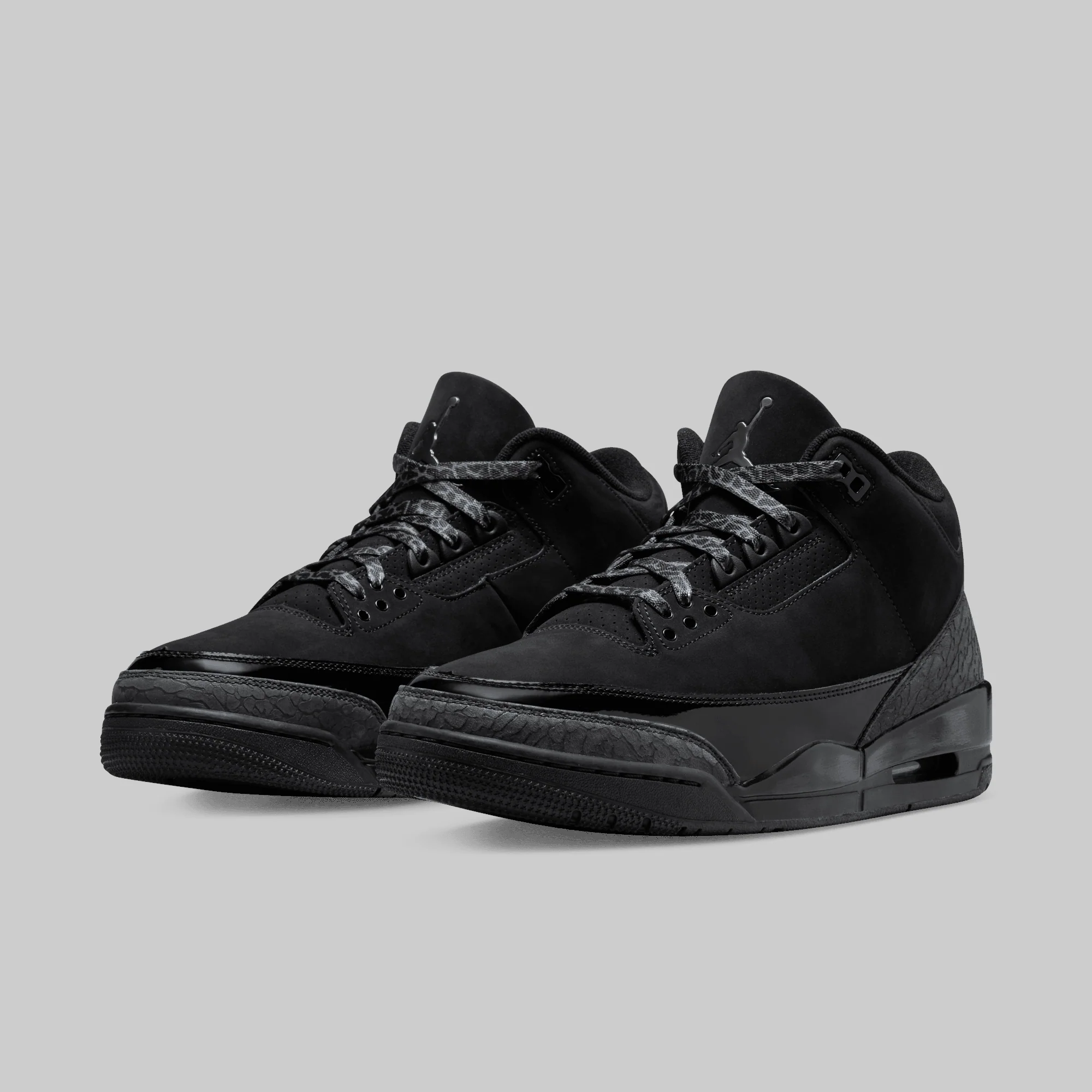 Air Jordan 3 Retro "Black Cat" - Image 2