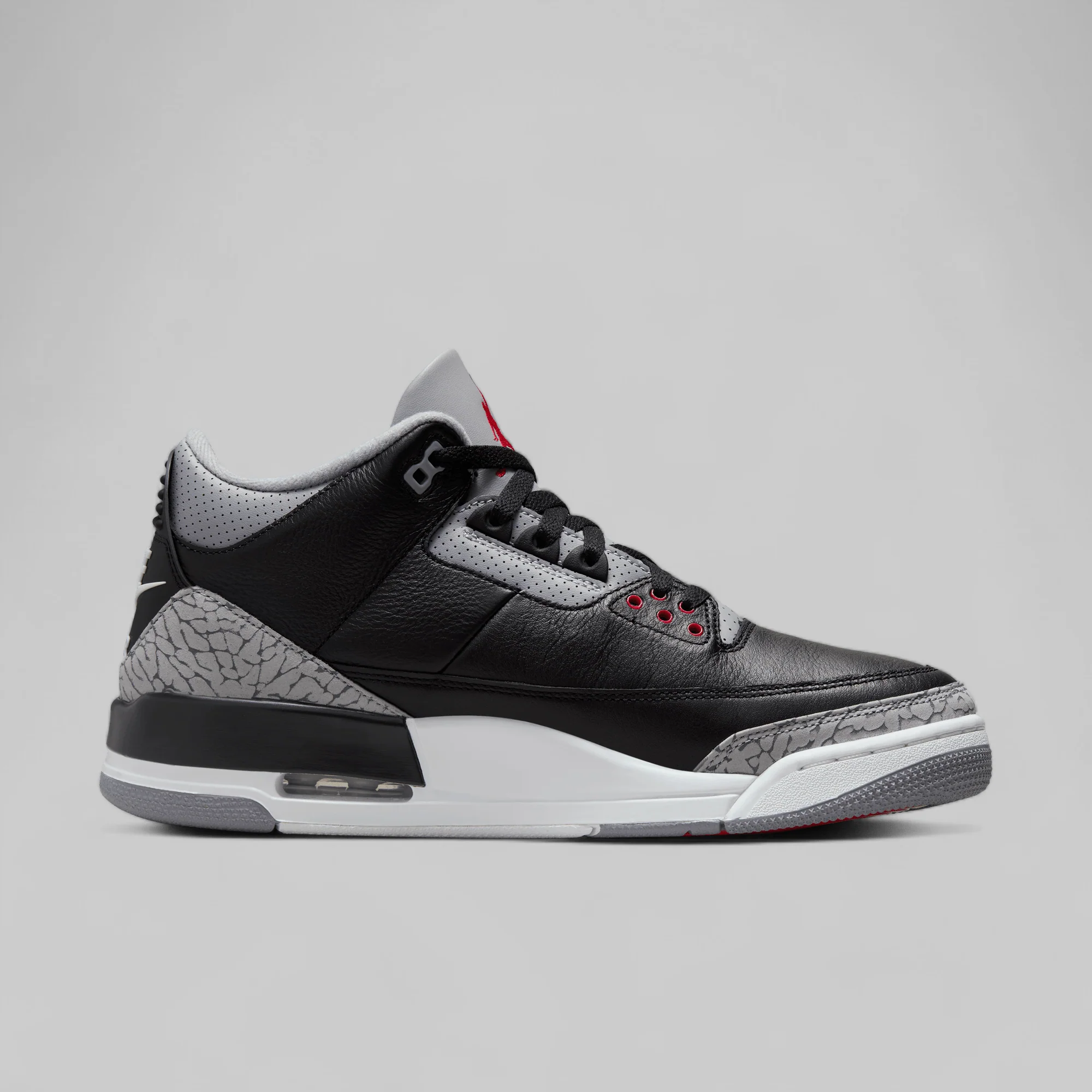 Air Jordan 3 Retro "Black Cement Reimagined" - Image 3