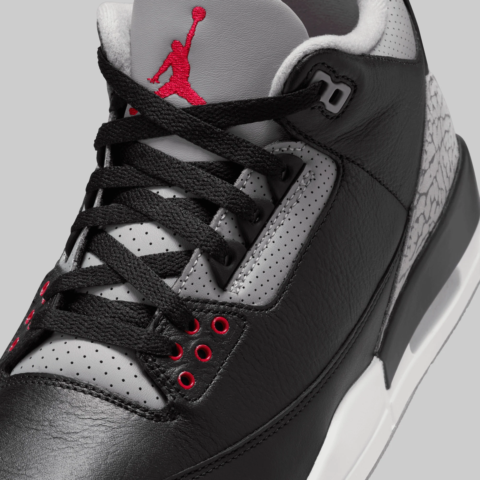 Air Jordan 3 Retro "Black Cement Reimagined" - Image 4