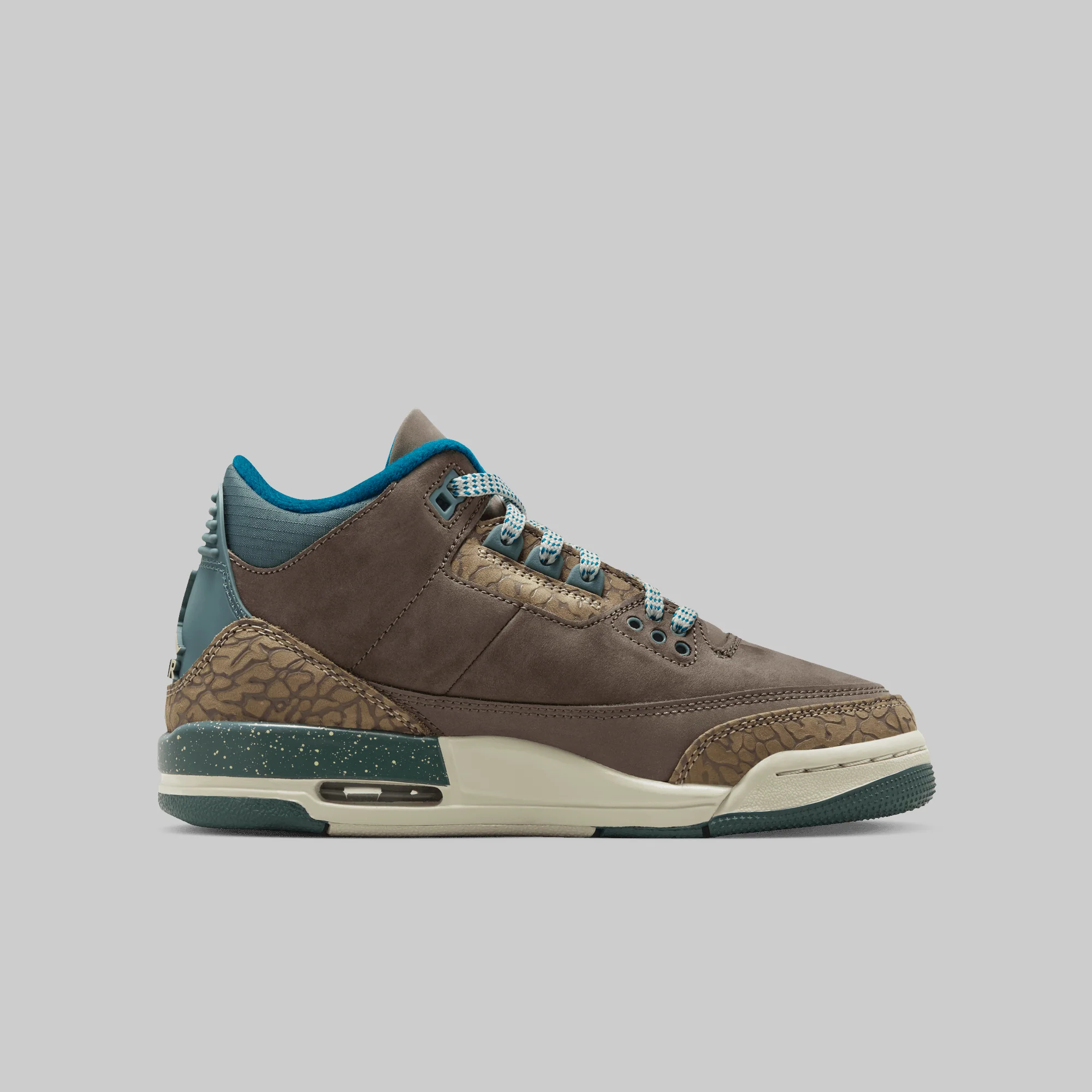 Air Jordan 3 Retro GS "We Outside" - Image 2