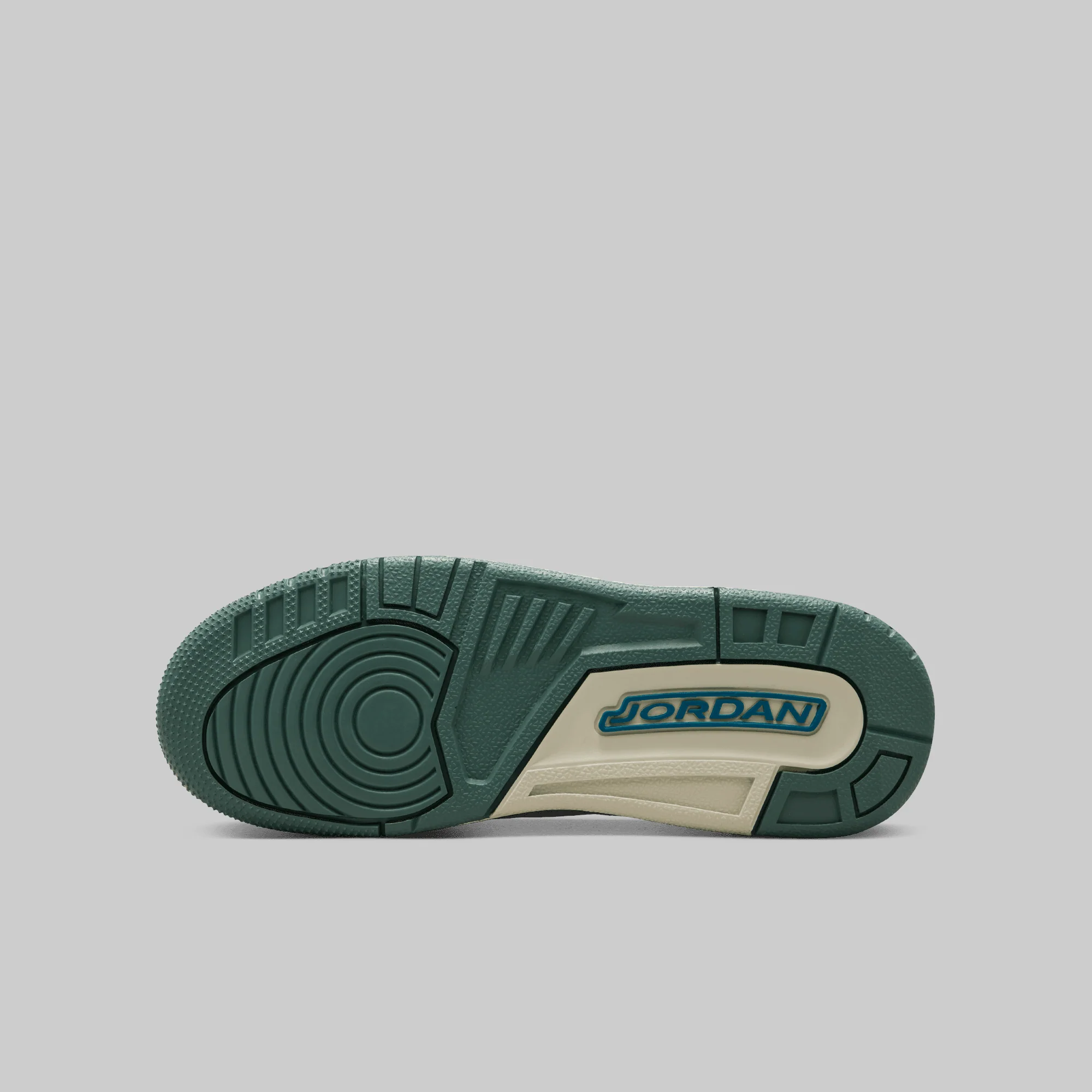 Air Jordan 3 Retro GS "We Outside" - Image 3