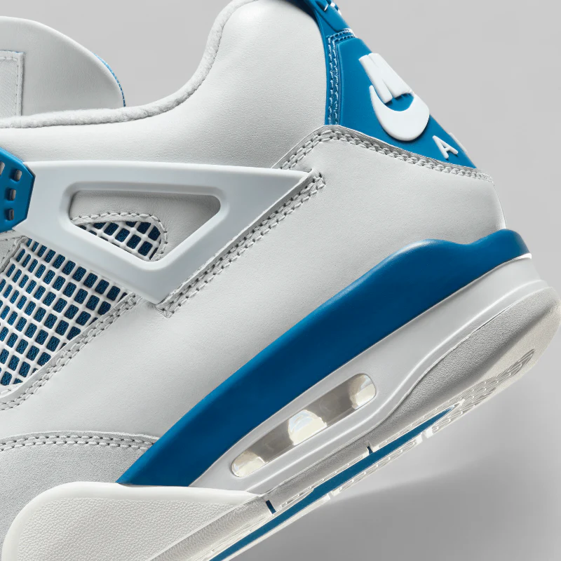 Air Jordan 4 Retro "Military Blue" - Image 4