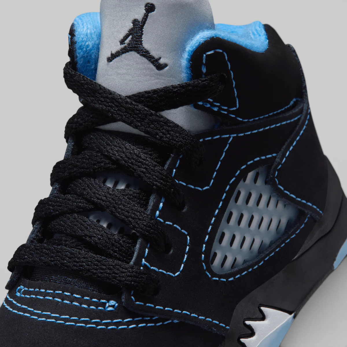 Air Jordan 5 Retro (Toddler) "Black Carolina" - Image 4