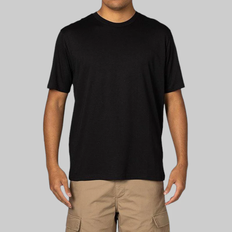 Base T-Shirt - Black/White