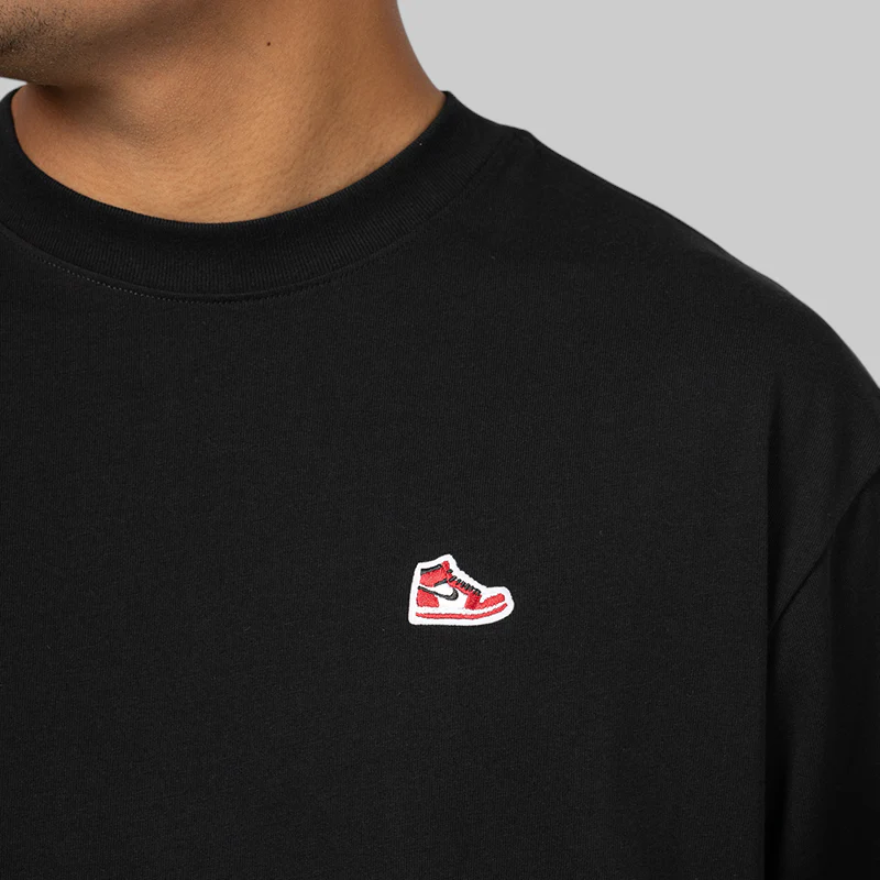 Brand Sneaker Patch T-Shirt - Black/Varsity Red - Image 4