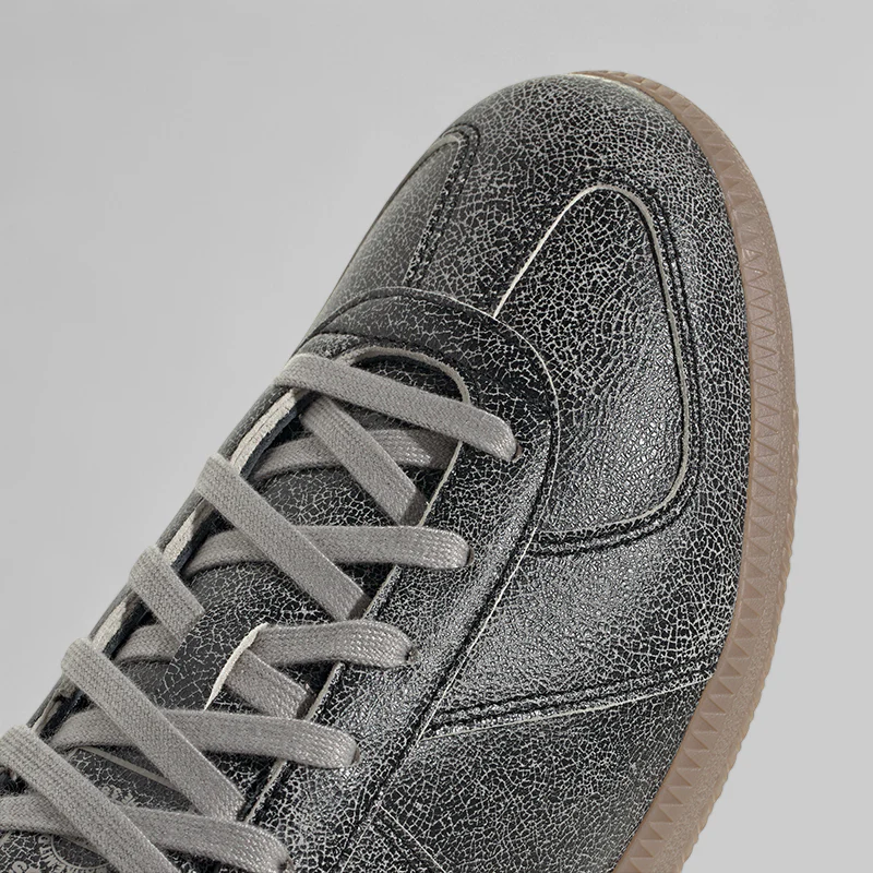 BW Army Cracked Leather - Light Brown - Image 6