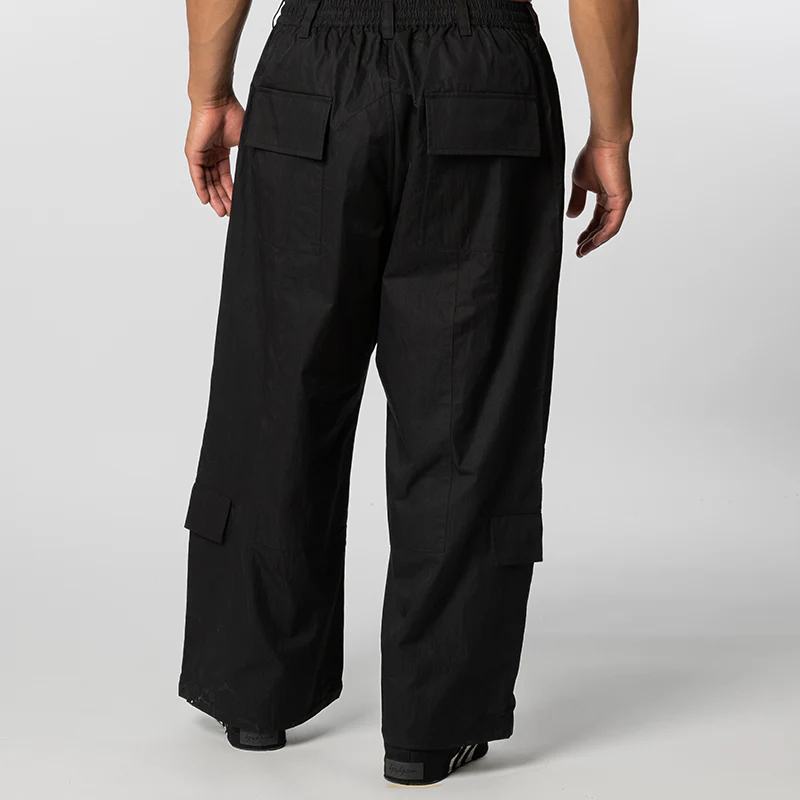 Cropped Straight Leg Pant - Black - Image 4