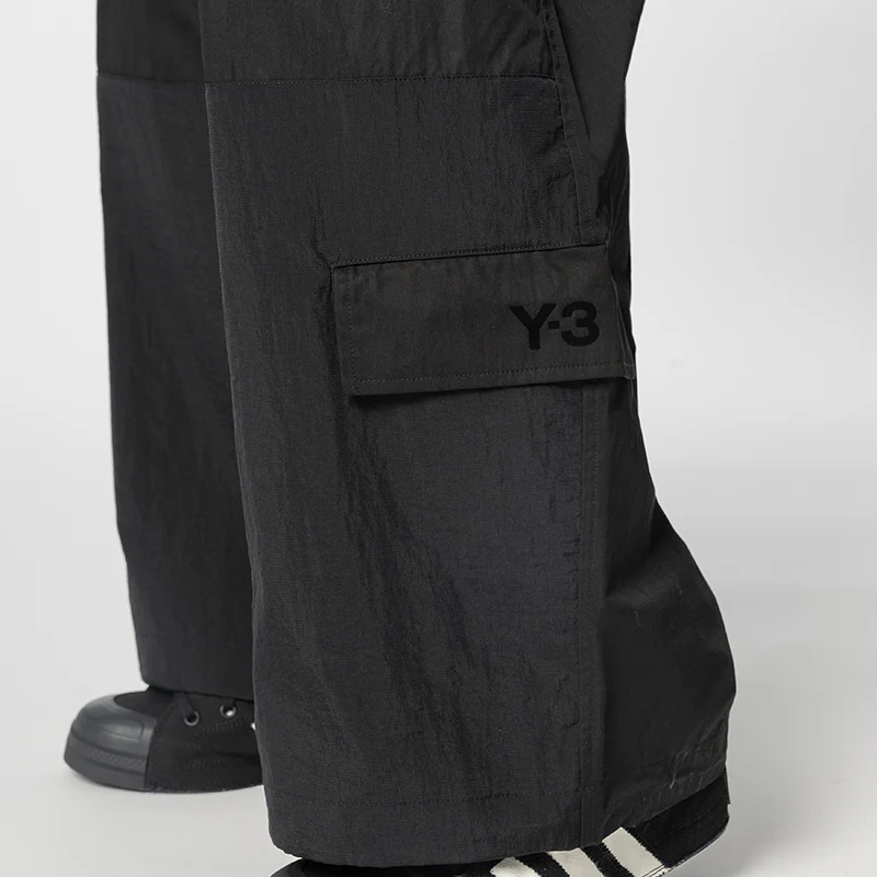 Cropped Straight Leg Pant - Black - Image 8