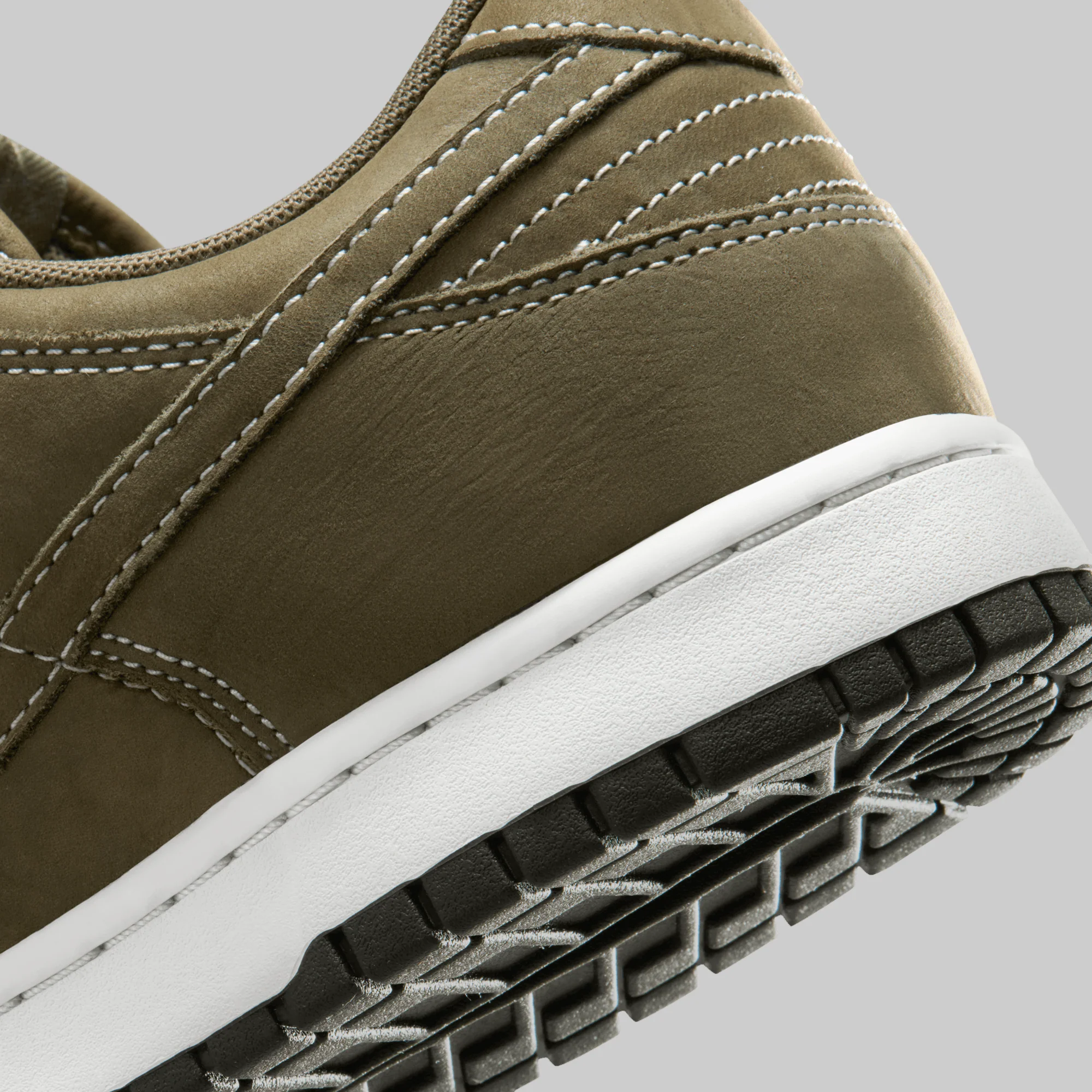 Dunk Low QS - Medium Olive - Image 6
