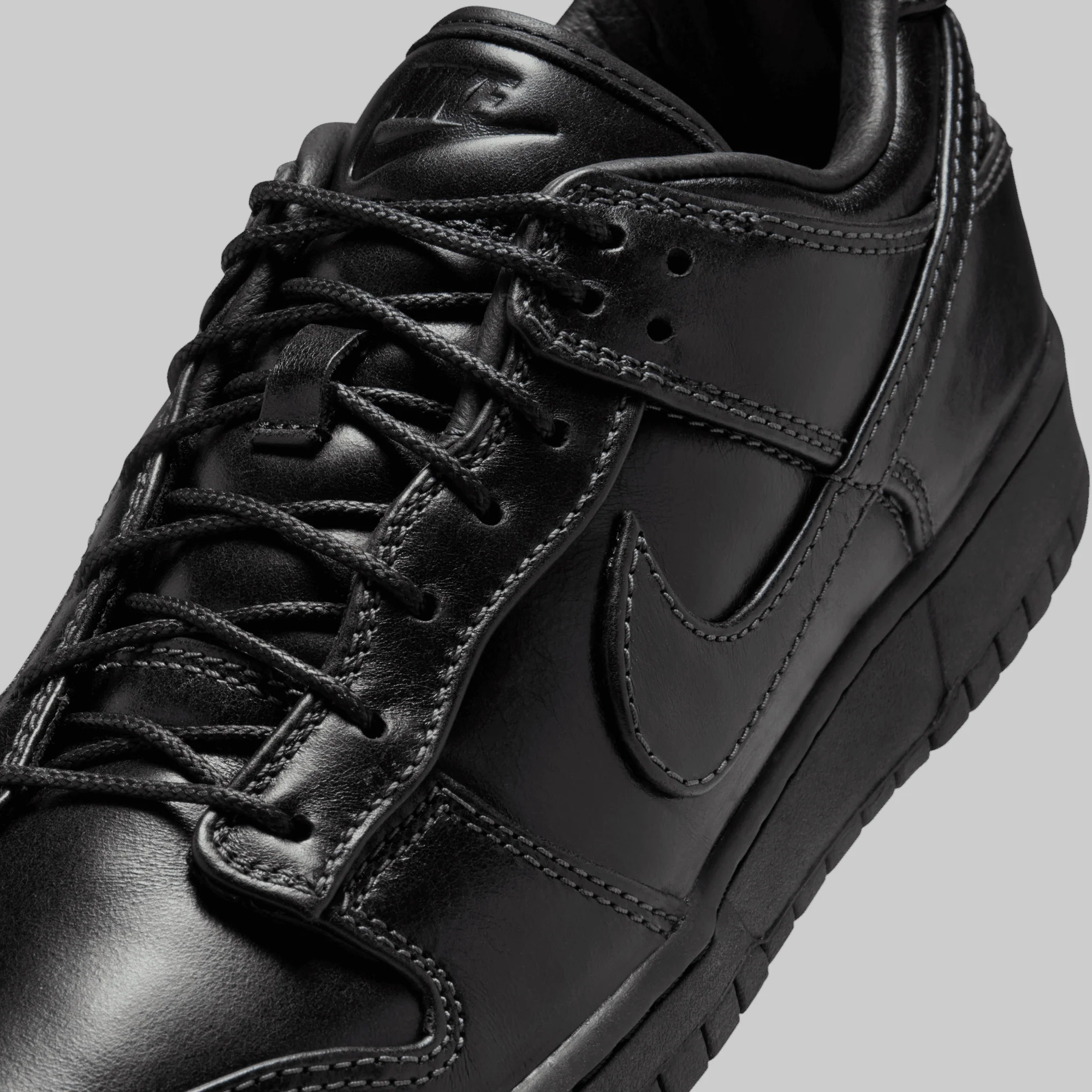 Dunk Low Retro Premium QS - Black - Image 4