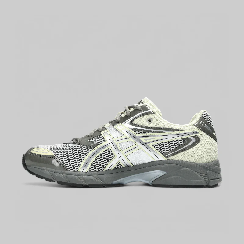 Gel-DS Trainer 14 - Truffle Grey/Pure Silver - Image 5