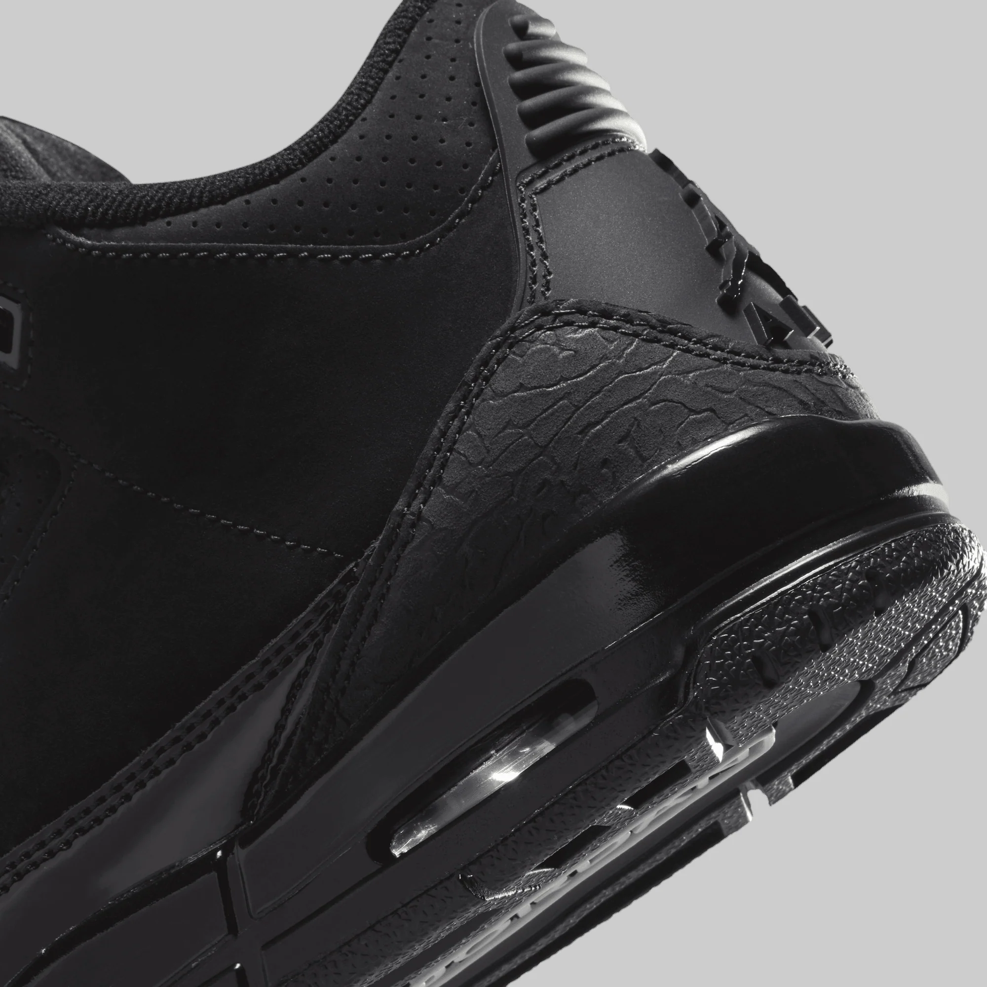 Air Jordan 3 "Black Cat" (Grade School) - Image 5