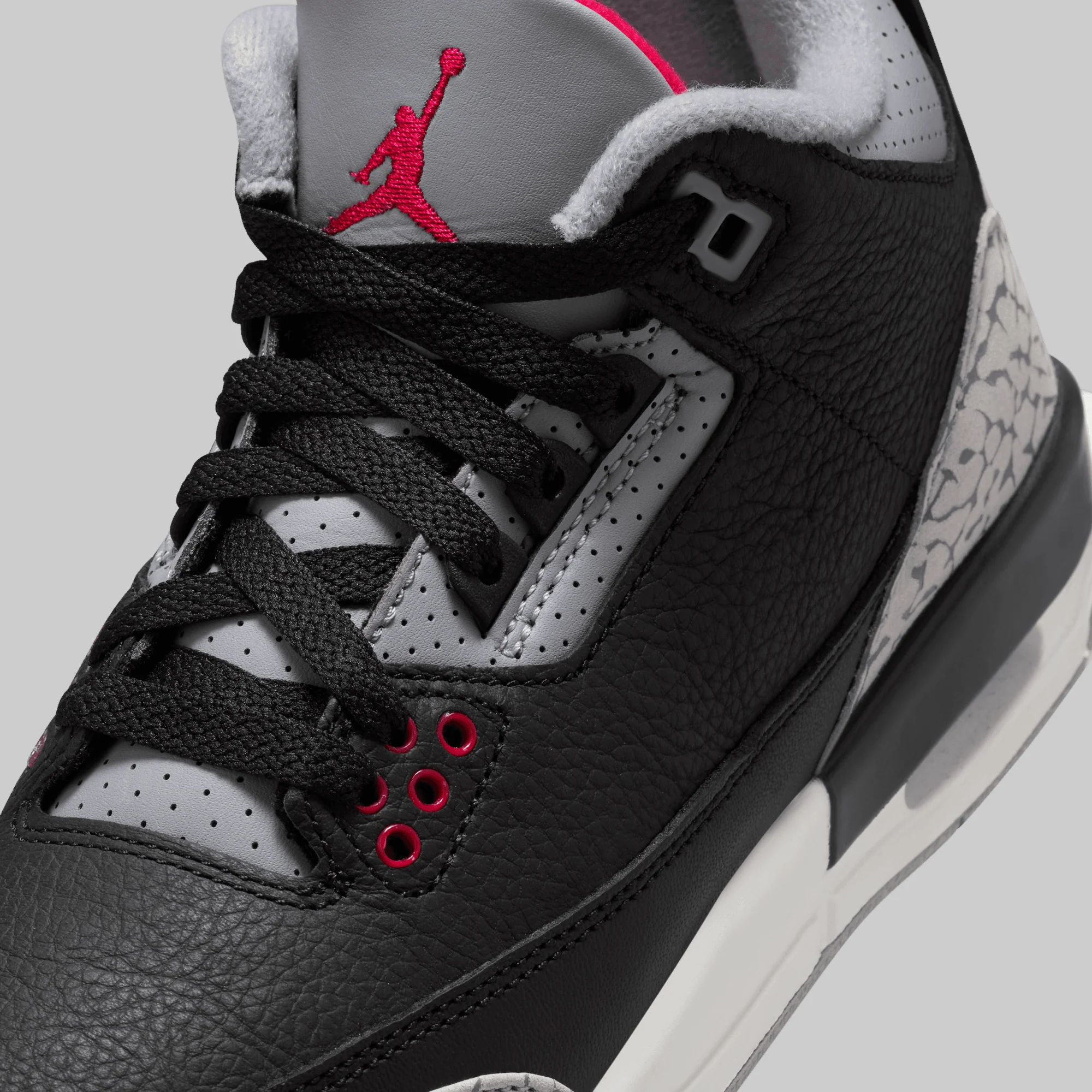 Air Jordan 3 Retro "Black Cement Reimagined" (Grade School) - Image 4
