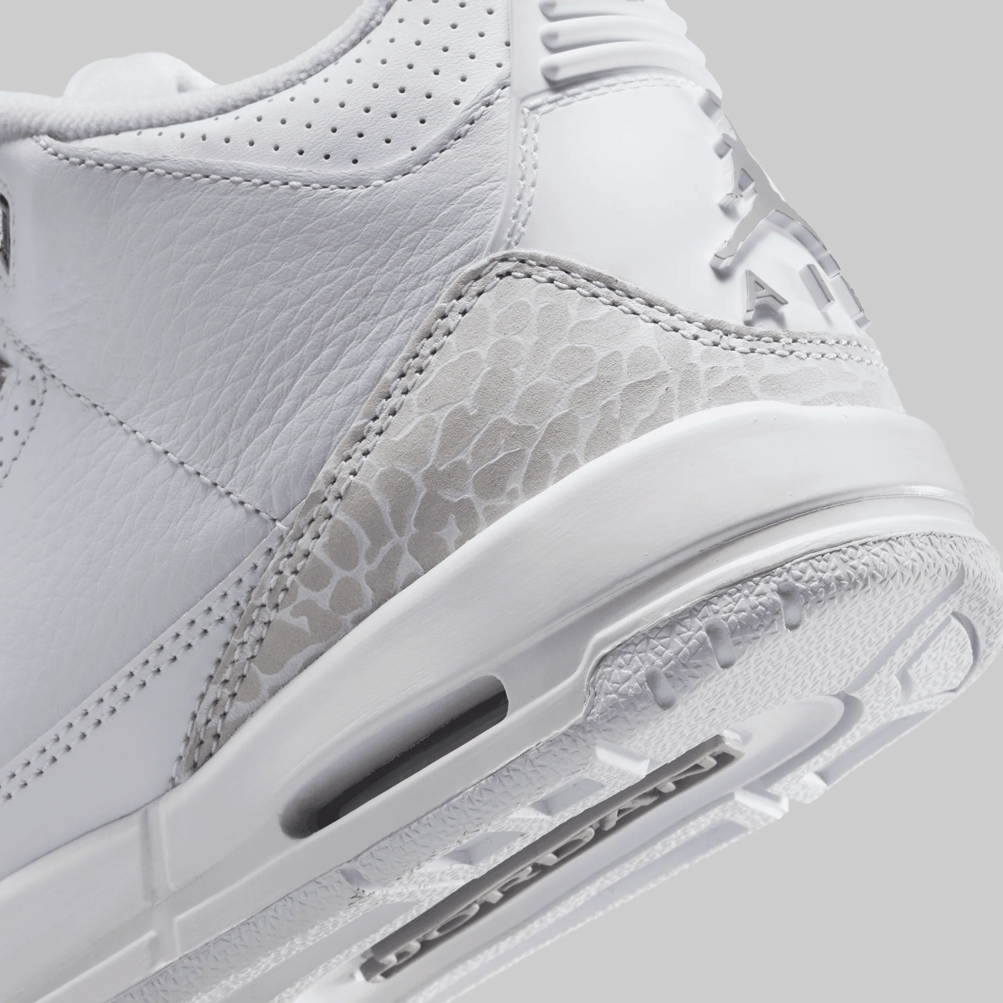 Air Jordan 3 Retro GS "Pure Money" - Image 6