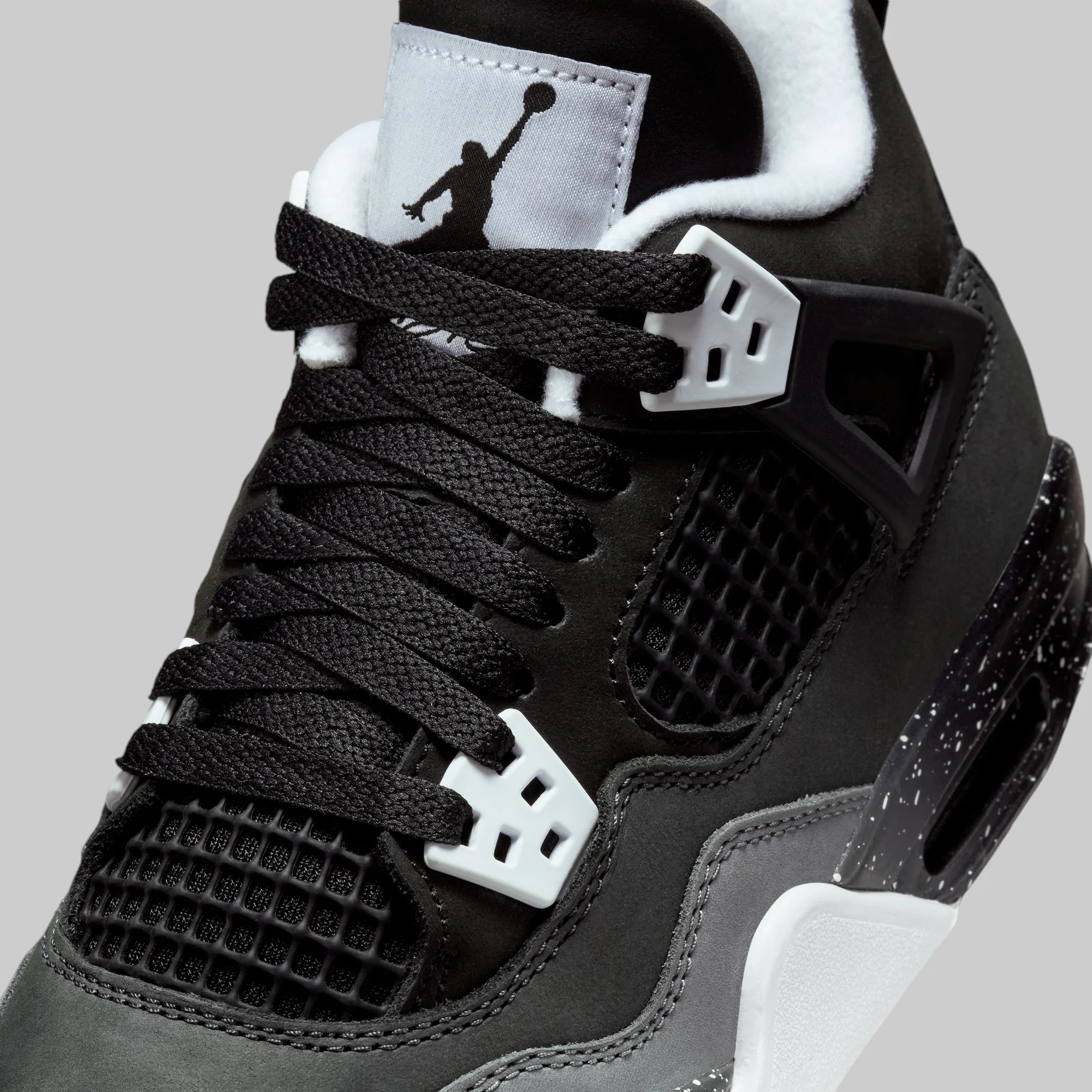 Air Jordan 4 Retro "Fear" (Grade School) - Image 4